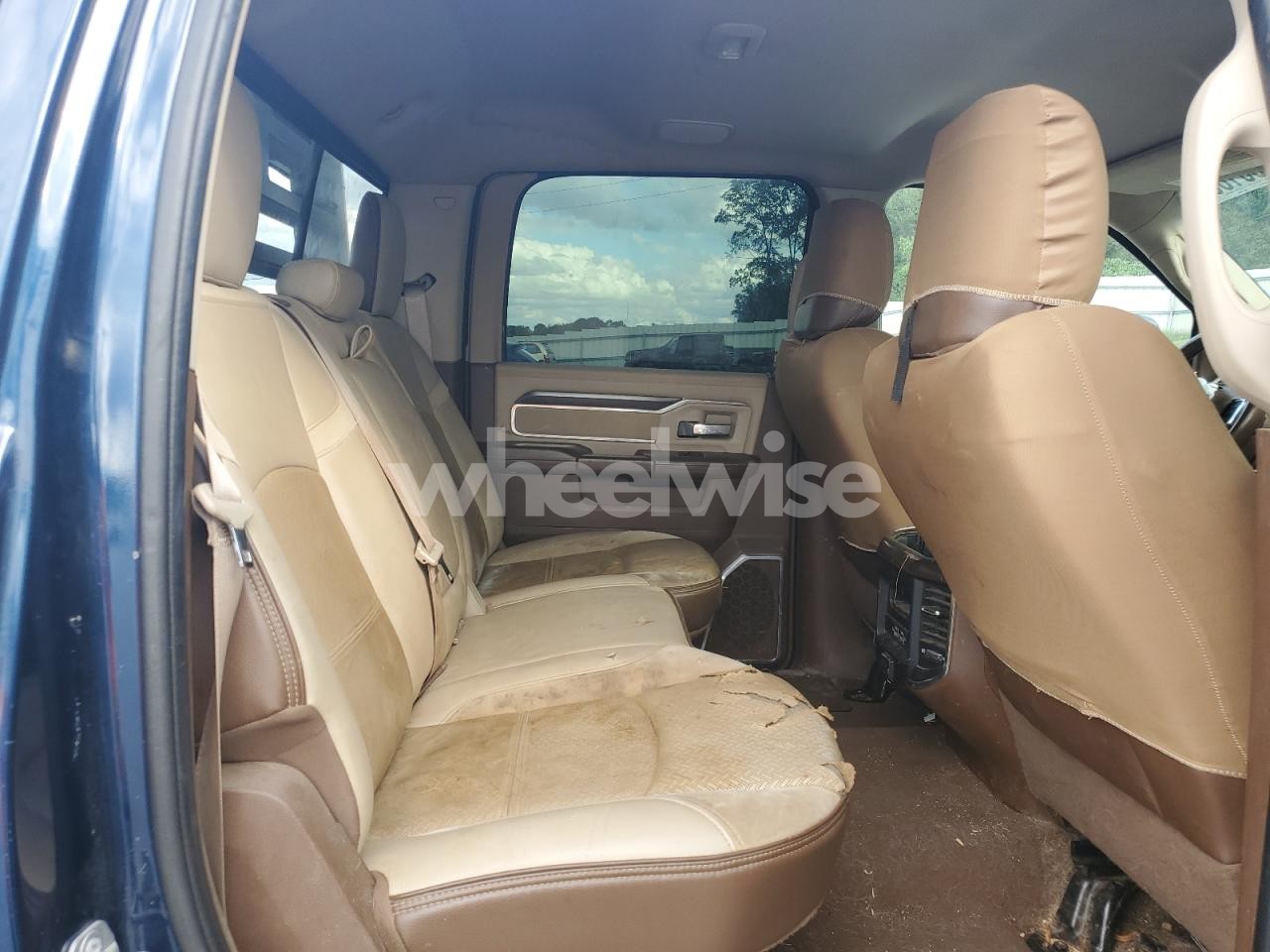 Photo 10 of 2022 RAM 2500 LARAMIE (VIN 3C6UR5FL3NG166660)