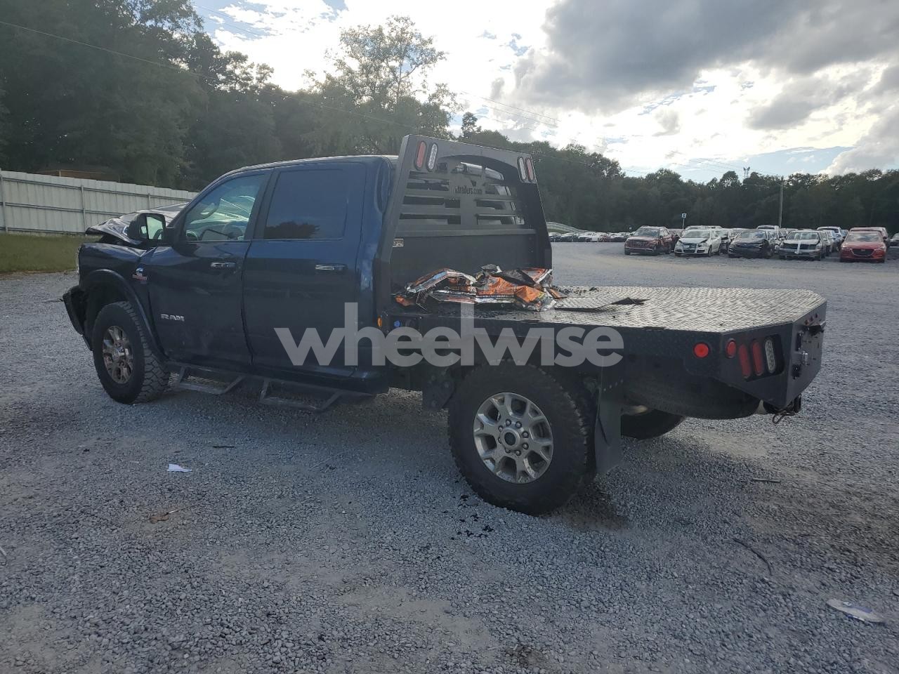 Photo 2 of 2022 RAM 2500 LARAMIE (VIN 3C6UR5FL3NG166660)