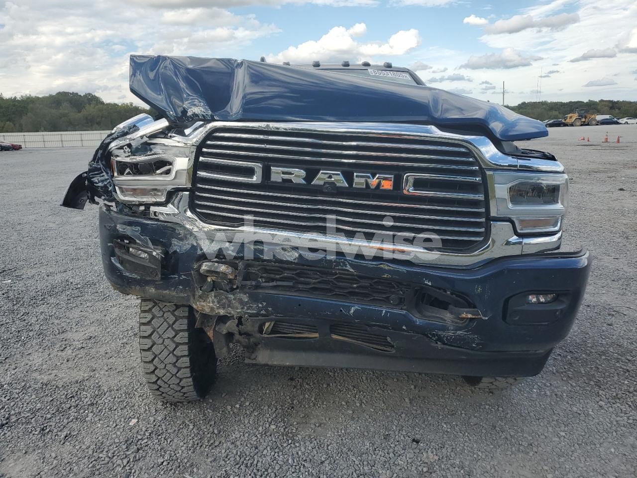Photo 5 of 2022 RAM 2500 LARAMIE (VIN 3C6UR5FL3NG166660)