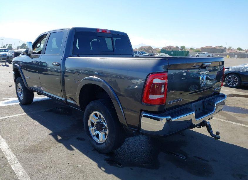 Photo 3 of 2022 Ram 2500 LARAMIE 4X4 6'4 BOX (VIN 3C6UR5FL4NG325945)
