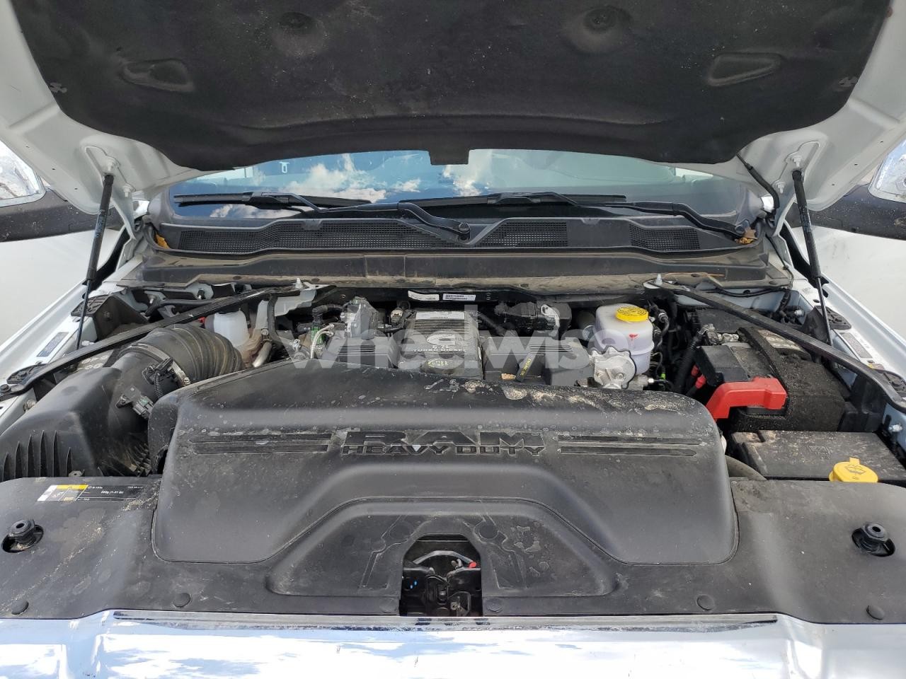 Photo 11 of 2024 RAM 2500 LARAMIE (VIN 3C6UR5FL4RG356117)