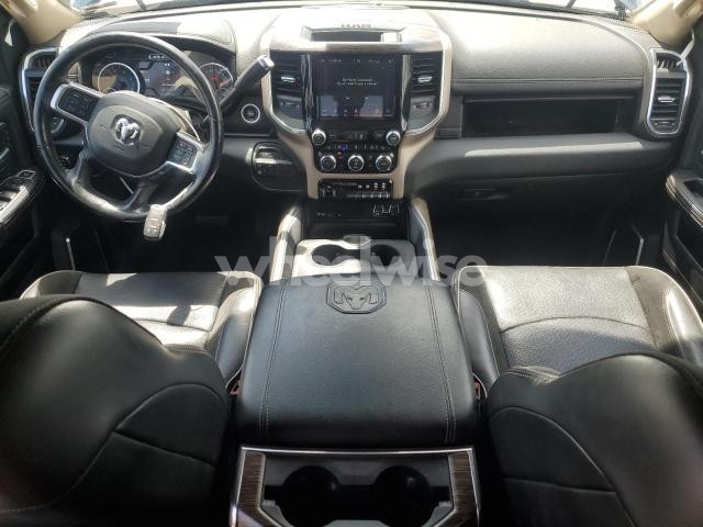 Photo 2 of 2019 RAM 2500 LARAMIE (VIN 3C6UR5FL5KG534624)