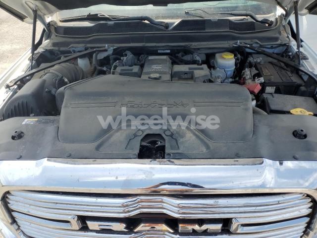 Photo 4 of 2020 RAM 2500 LARAMIE (VIN 3C6UR5FL5LG110779)