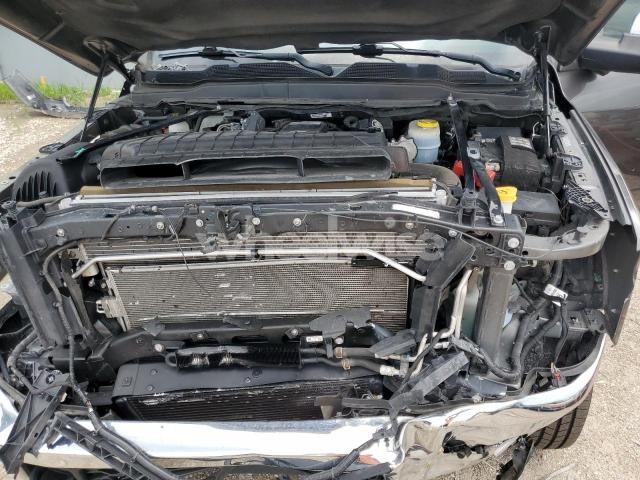 Photo 3 of 2022 RAM 2500 LARAMIE (VIN 3C6UR5FL5NG166725)