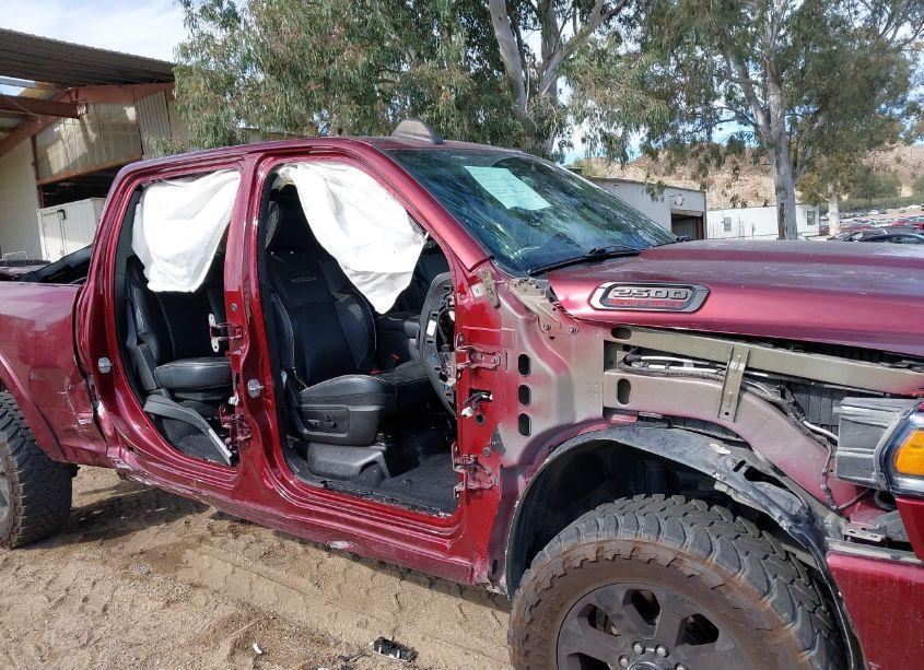 Photo 6 of 2020 Ram 2500 LARAMIE 4X4 6'4 BOX (VIN 3C6UR5FL6LG304060)