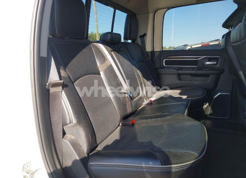 Photo 8 of 2024 Ram 2500 LARAMIE 4X4 6'4 BOX (VIN 3C6UR5FL6RG181448)