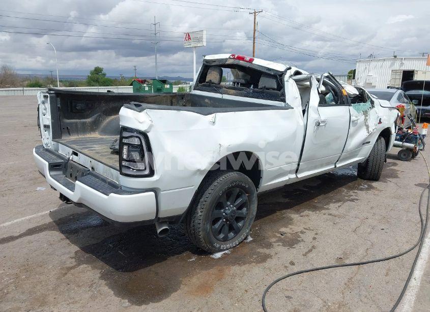 Photo 4 of 2024 Ram 2500 LARAMIE 4X4 6'4 BOX (VIN 3C6UR5FL6RG288306)