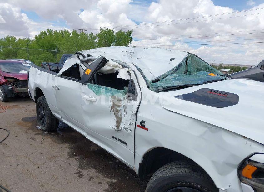 Photo 6 of 2024 Ram 2500 LARAMIE 4X4 6'4 BOX (VIN 3C6UR5FL6RG288306)