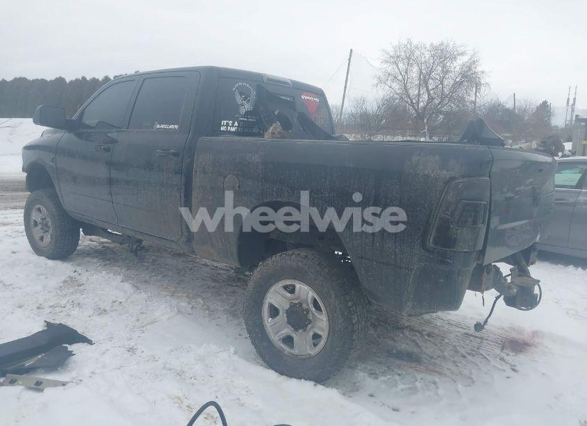 Photo 3 of 2014 Ram 2500 LARAMIE (VIN 3C6UR5FL7EG207923)