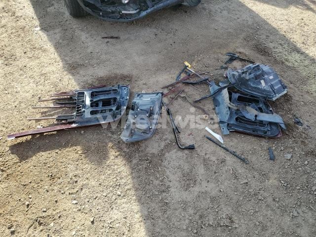 Photo 4 of 2018 RAM 2500 LARAMIE (VIN 3C6UR5FL7JG177705)