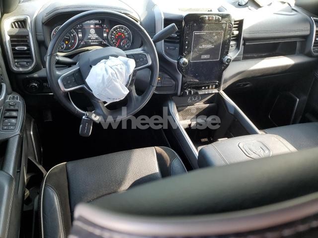 Photo 2 of 2024 RAM 2500 LARAMIE (VIN 3C6UR5FL7RG203778)