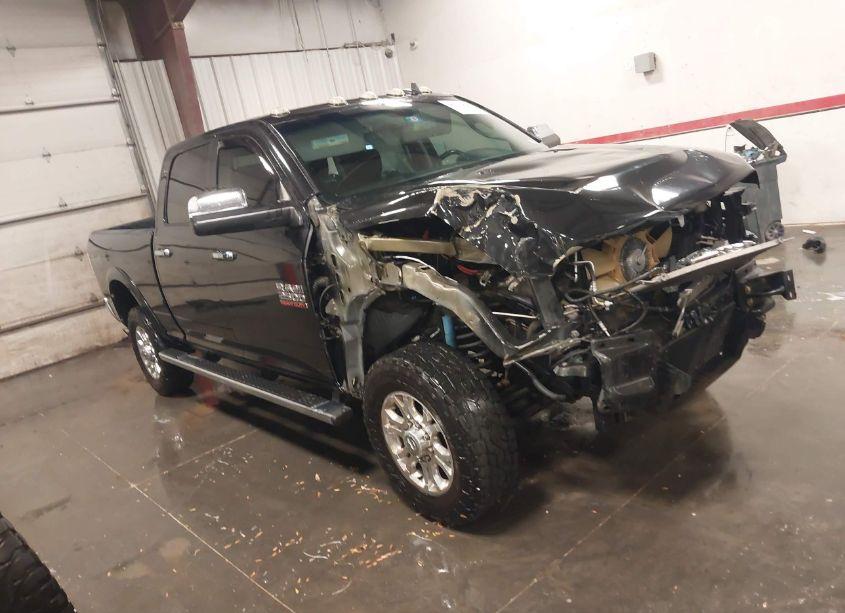 2018 Ram 2500 LARAMIE 4X4 6'4 BOX (VIN 3C6UR5FL8JG296749) main photo