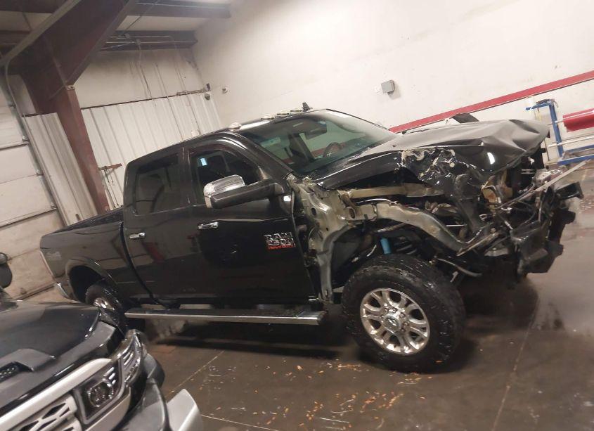 Photo 14 of 2018 Ram 2500 LARAMIE 4X4 6'4 BOX (VIN 3C6UR5FL8JG296749)