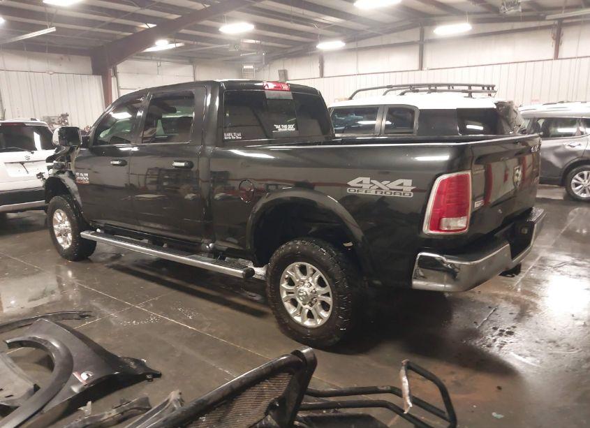 Photo 3 of 2018 Ram 2500 LARAMIE 4X4 6'4 BOX (VIN 3C6UR5FL8JG296749)