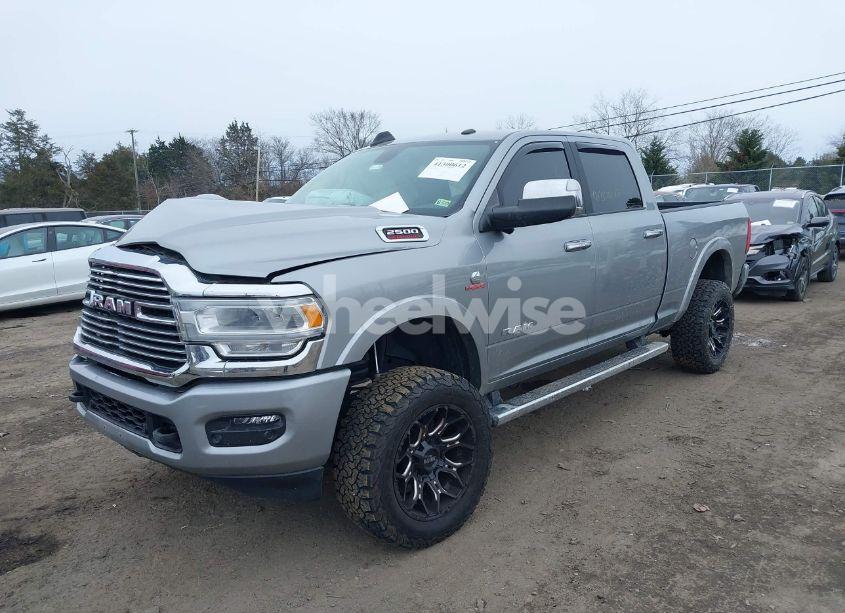 Photo 2 of 2022 Ram 2500 LARAMIE 4X4 6'4 BOX (VIN 3C6UR5FL8NG283134)