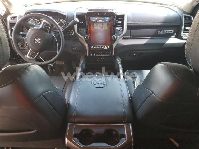 Photo 9 of 2022 RAM 2500 LARAMIE (VIN 3C6UR5FL8NG392533)