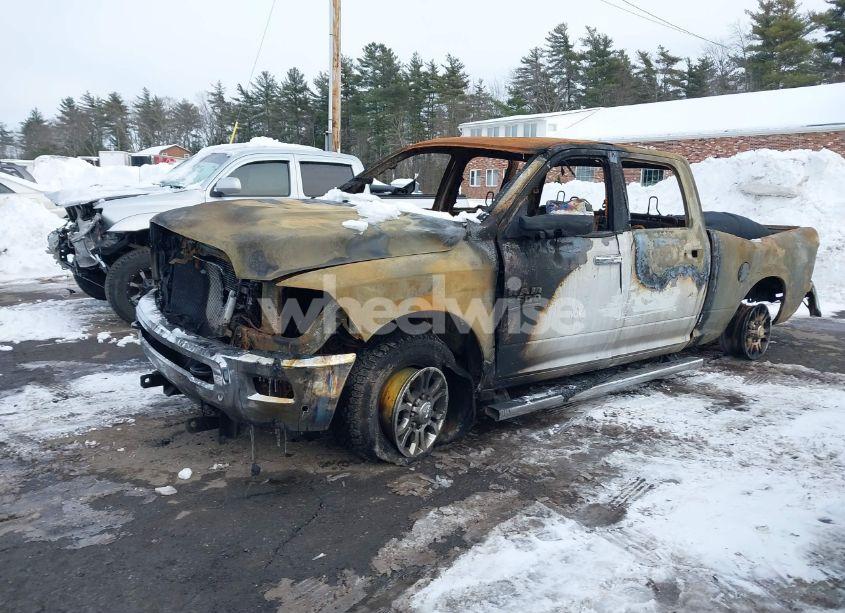 Photo 2 of 2018 Ram 2500 LARAMIE 4X4 6'4 BOX (VIN 3C6UR5FLXJG240425)