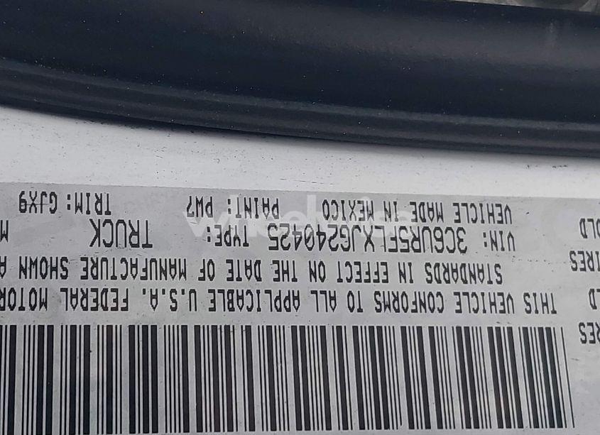 Photo 9 of 2018 Ram 2500 LARAMIE 4X4 6'4 BOX (VIN 3C6UR5FLXJG240425)