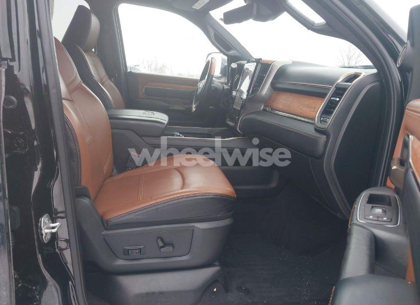 Photo 5 of 2022 Ram 2500 LIMITED LONGHORN 4X4 6'4 BOX (VIN 3C6UR5GL3NG183098)