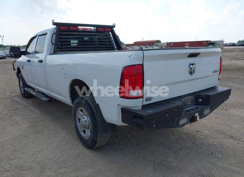 Photo 3 of 2018 Ram 2500 TRADESMAN 4X4 8' BOX (VIN 3C6UR5HJ0JG150860)