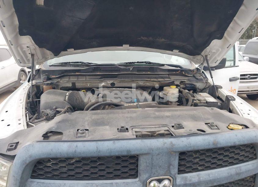 Photo 10 of 2018 Ram 2500 TRADESMAN 4X4 8' BOX (VIN 3C6UR5HJ1JG313192)