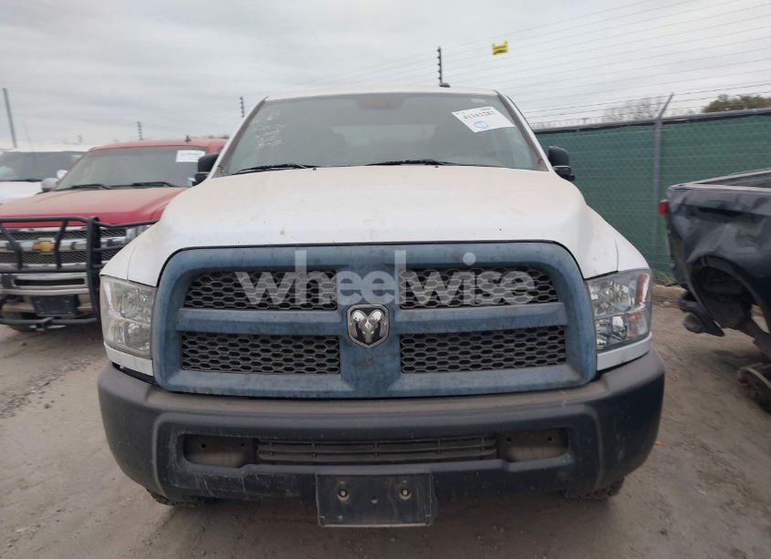 Photo 12 of 2018 Ram 2500 TRADESMAN 4X4 8' BOX (VIN 3C6UR5HJ1JG313192)