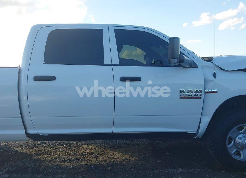 Photo 13 of 2018 Ram 2500 TRADESMAN 4X4 8' BOX (VIN 3C6UR5HJ2JG150262)