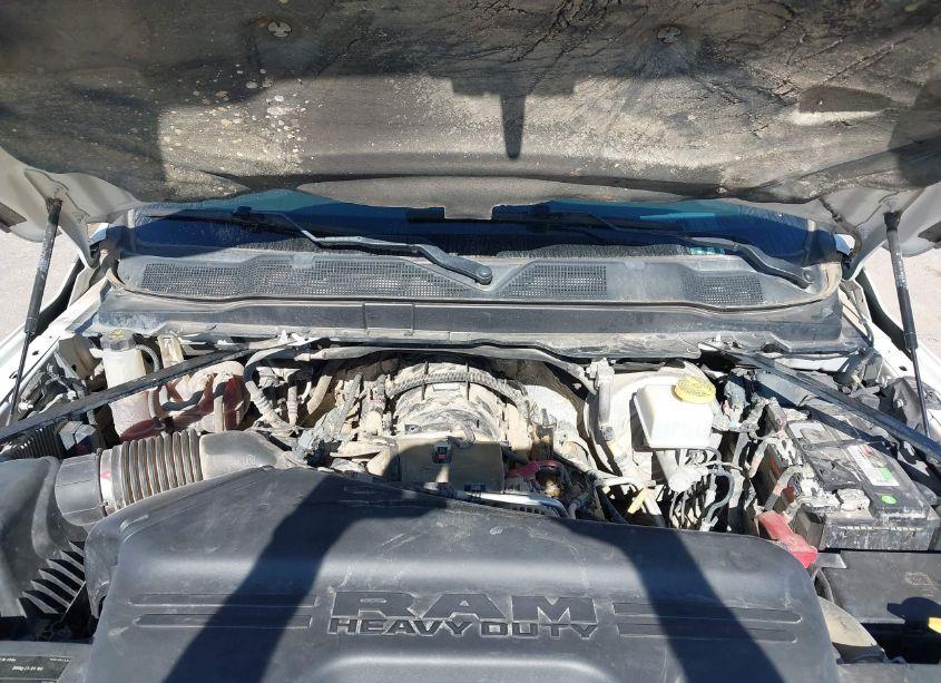 Photo 10 of 2019 Ram 2500 TRADESMAN 4X4 8' BOX (VIN 3C6UR5HJ3KG590475)