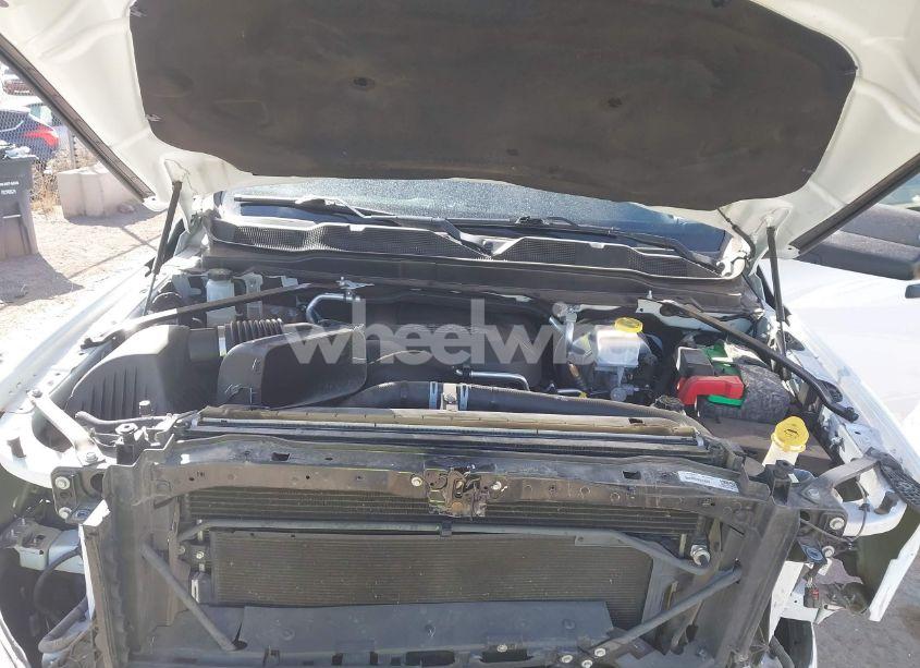 Photo 10 of 2019 Ram 2500 TRADESMAN 4X4 8' BOX (VIN 3C6UR5HJ3KG595479)