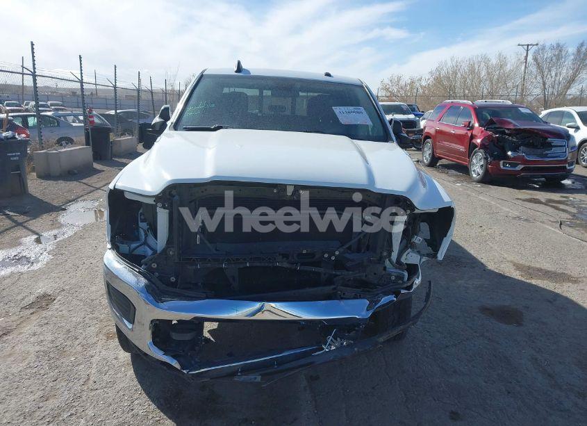 Photo 13 of 2019 Ram 2500 TRADESMAN 4X4 8' BOX (VIN 3C6UR5HJ3KG595479)