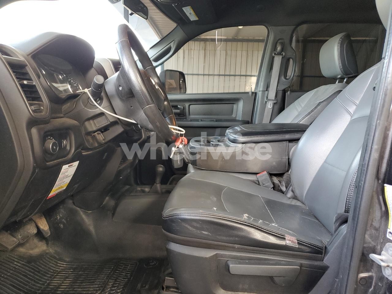 Photo 7 of 2022 RAM 2500 TRADESMAN (VIN 3C6UR5HJ3NG368880)