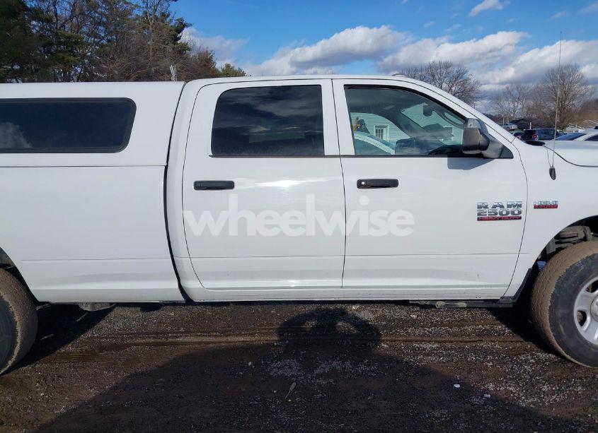 Photo 13 of 2018 Ram 2500 TRADESMAN 4X4 8' BOX (VIN 3C6UR5HJ5JG390129)