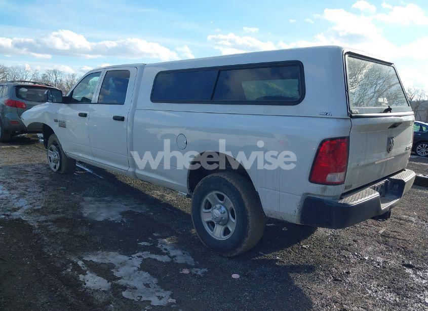 Photo 3 of 2018 Ram 2500 TRADESMAN 4X4 8' BOX (VIN 3C6UR5HJ5JG390129)