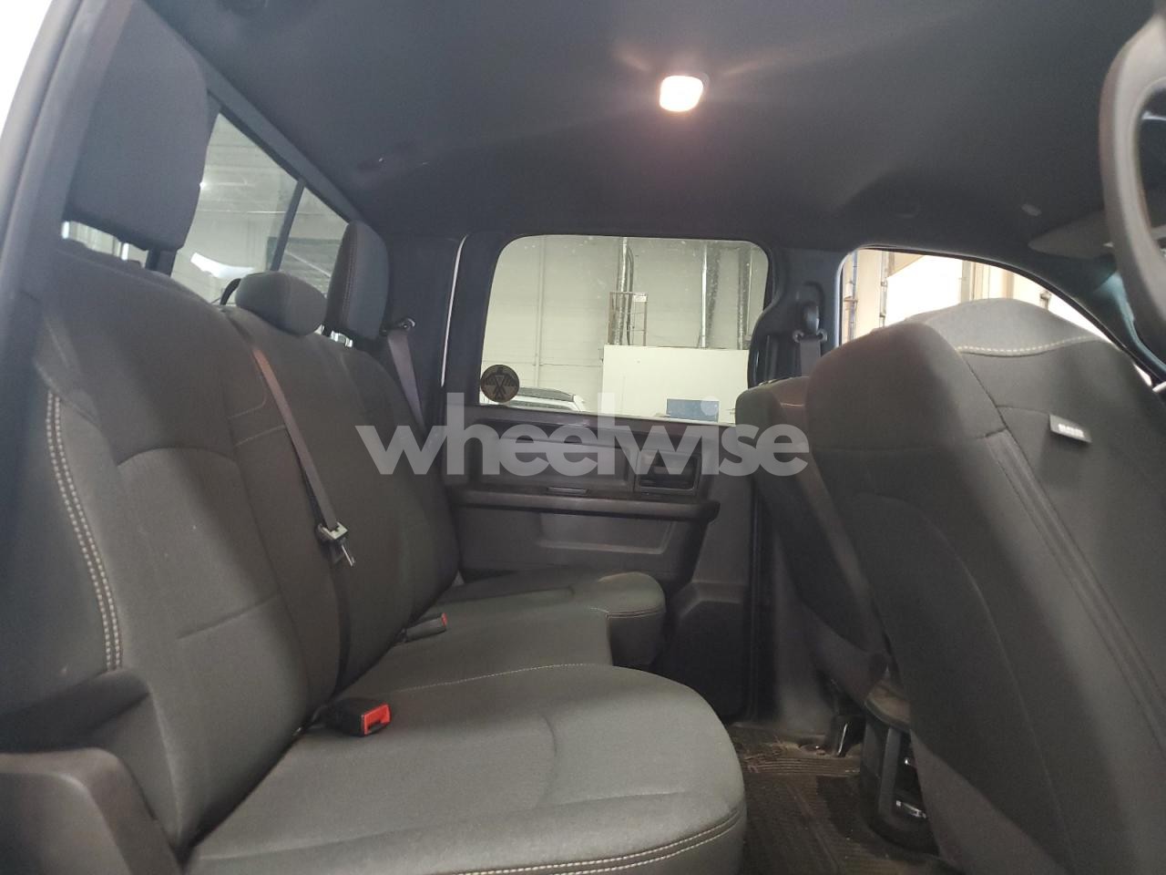 Photo 10 of 2022 RAM 2500 TRADESMAN (VIN 3C6UR5HJ7NG295660)