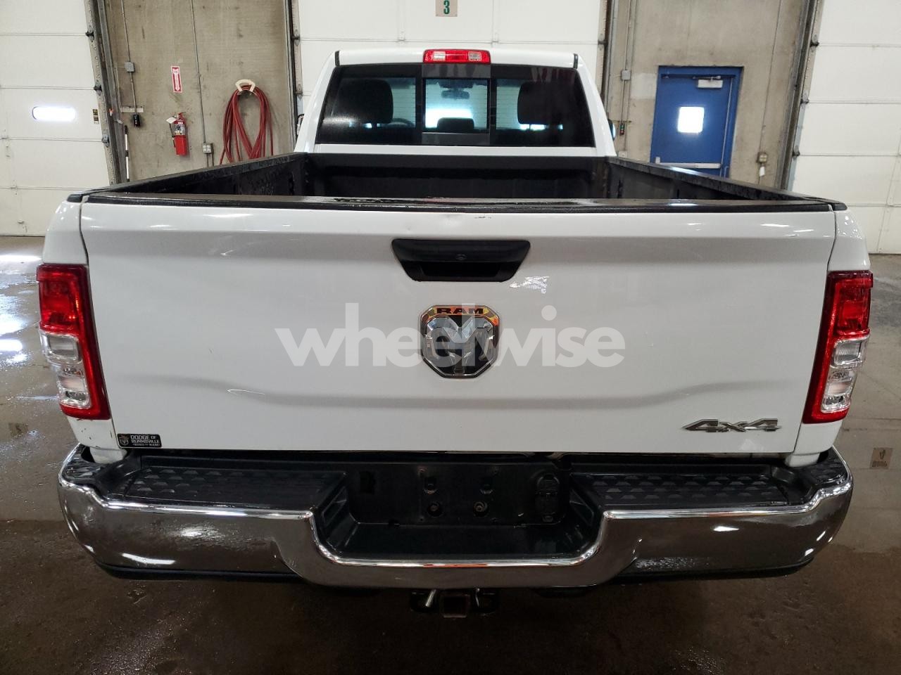 Photo 6 of 2022 RAM 2500 TRADESMAN (VIN 3C6UR5HJ7NG295660)