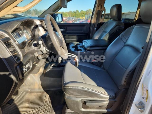 Photo 12 of 2019 RAM 2500 TRADESMAN (VIN 3C6UR5HJ9KG604234)