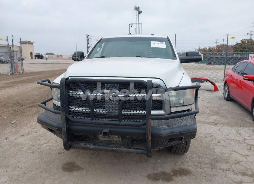 Photo 12 of 2018 Ram 2500 TRADESMAN 4X4 8' BOX (VIN 3C6UR5HJXJG293850)