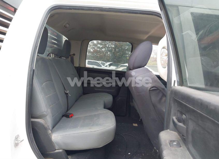 Photo 8 of 2018 Ram 2500 TRADESMAN 4X4 8' BOX (VIN 3C6UR5HJXJG293850)