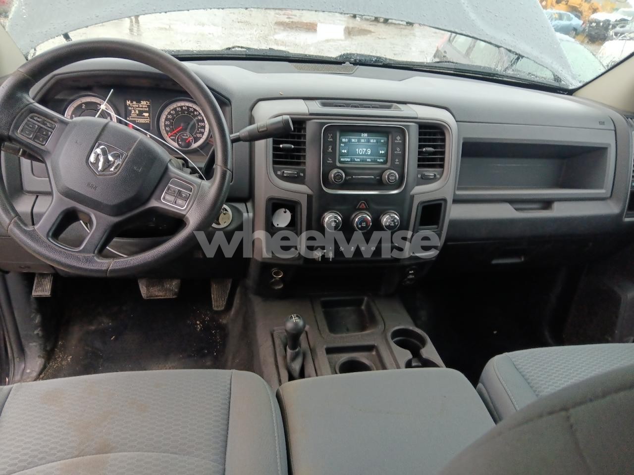 Photo 8 of 2017 RAM 2500 ST (VIN 3C6UR5HL0HG538232)