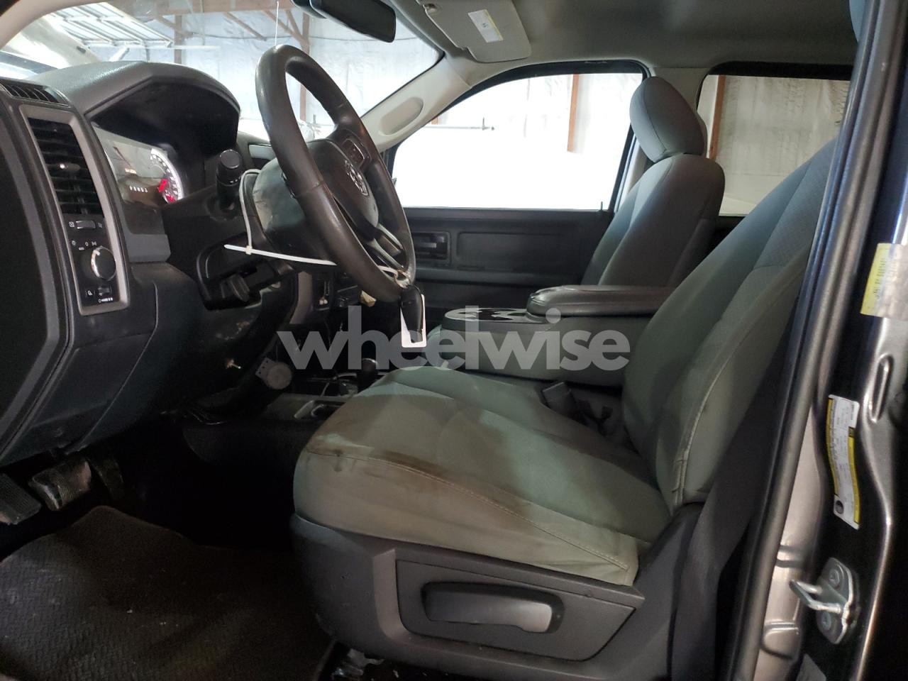 Photo 7 of 2016 RAM 2500 ST (VIN 3C6UR5HL1GG370065)