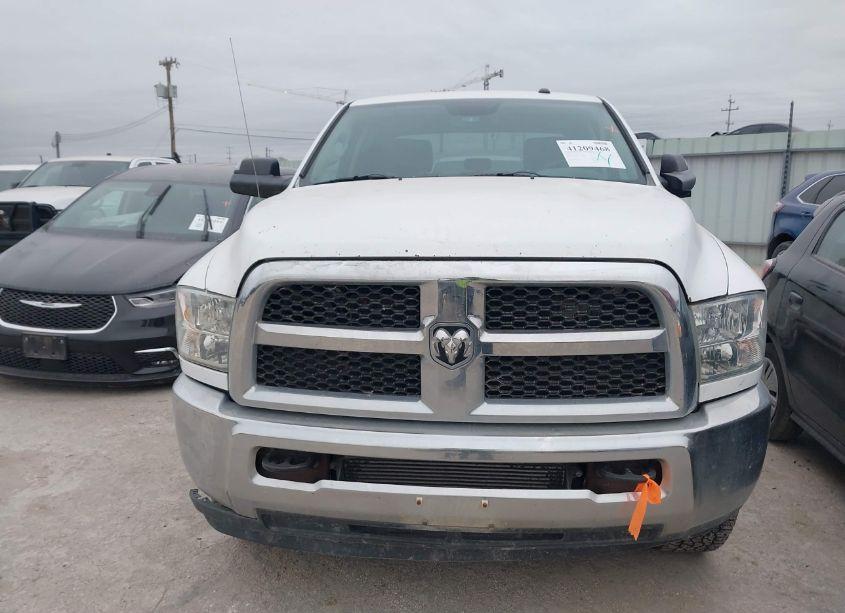 Photo 12 of 2014 Ram 2500 ST (VIN 3C6UR5HL2EG263958)