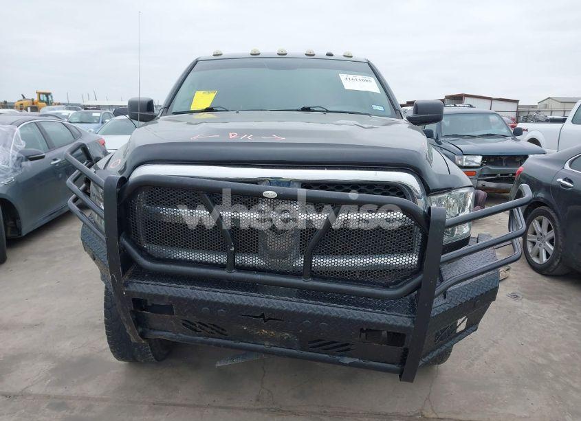 Photo 12 of 2018 Ram 2500 TRADESMAN 4X4 8' BOX (VIN 3C6UR5HL5JG166828)