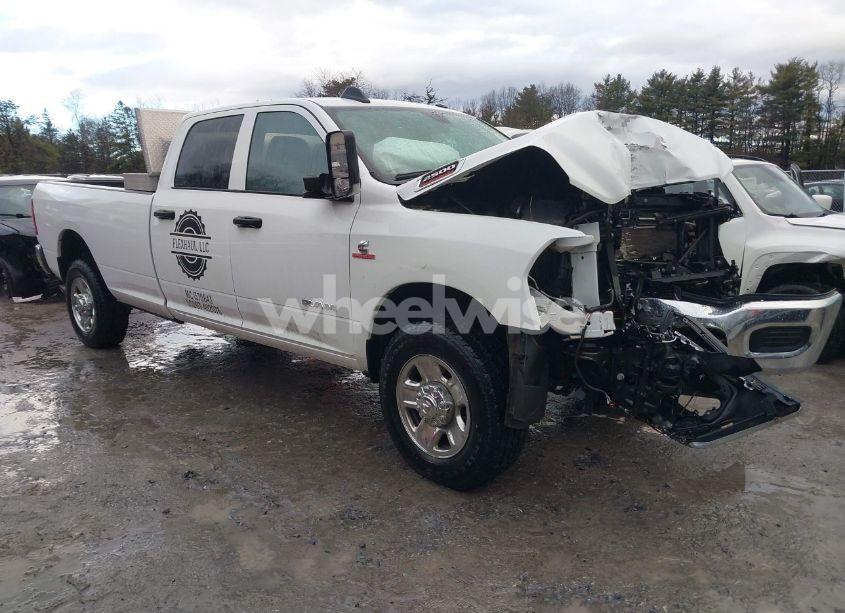 2022 Ram 2500 TRADESMAN 4X4 8' BOX (VIN 3C6UR5HL5NG377811) main photo