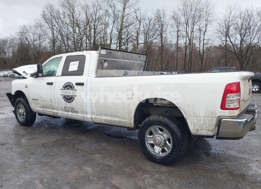 Photo 14 of 2022 Ram 2500 TRADESMAN 4X4 8' BOX (VIN 3C6UR5HL5NG377811)