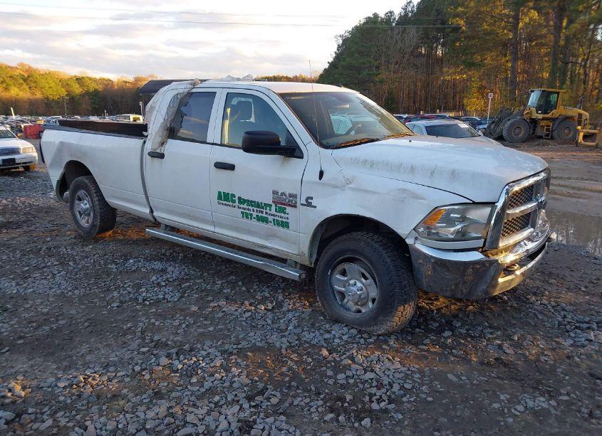 2014 Ram 2500 TRADESMAN (VIN 3C6UR5HL6EG189606) main photo