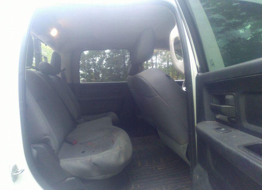 Photo 8 of 2014 Ram 2500 TRADESMAN (VIN 3C6UR5HL6EG189606)