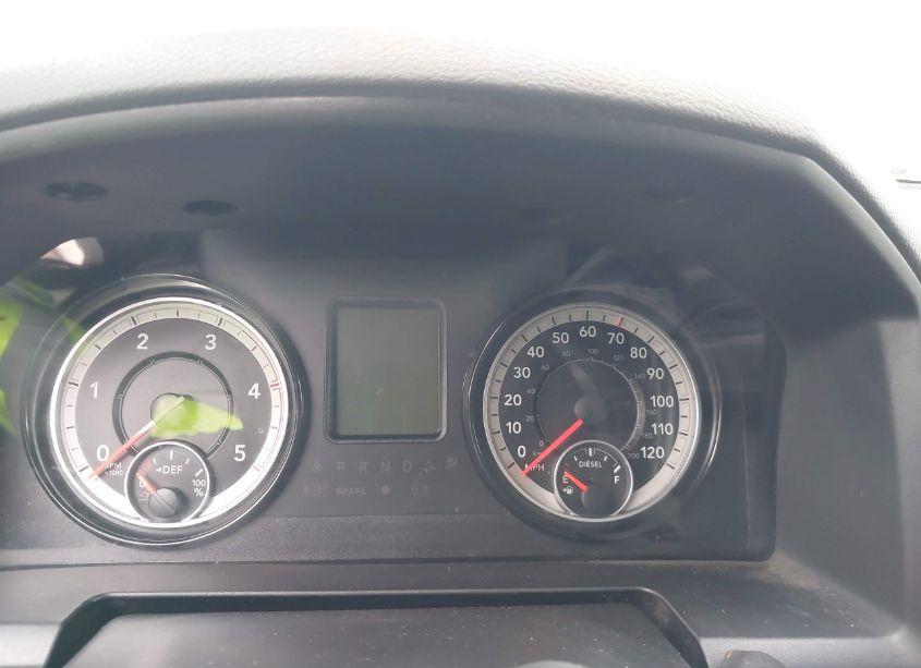 Photo 7 of 2018 Ram 2500 TRADESMAN 4X4 8' BOX (VIN 3C6UR5HL6JG390254)