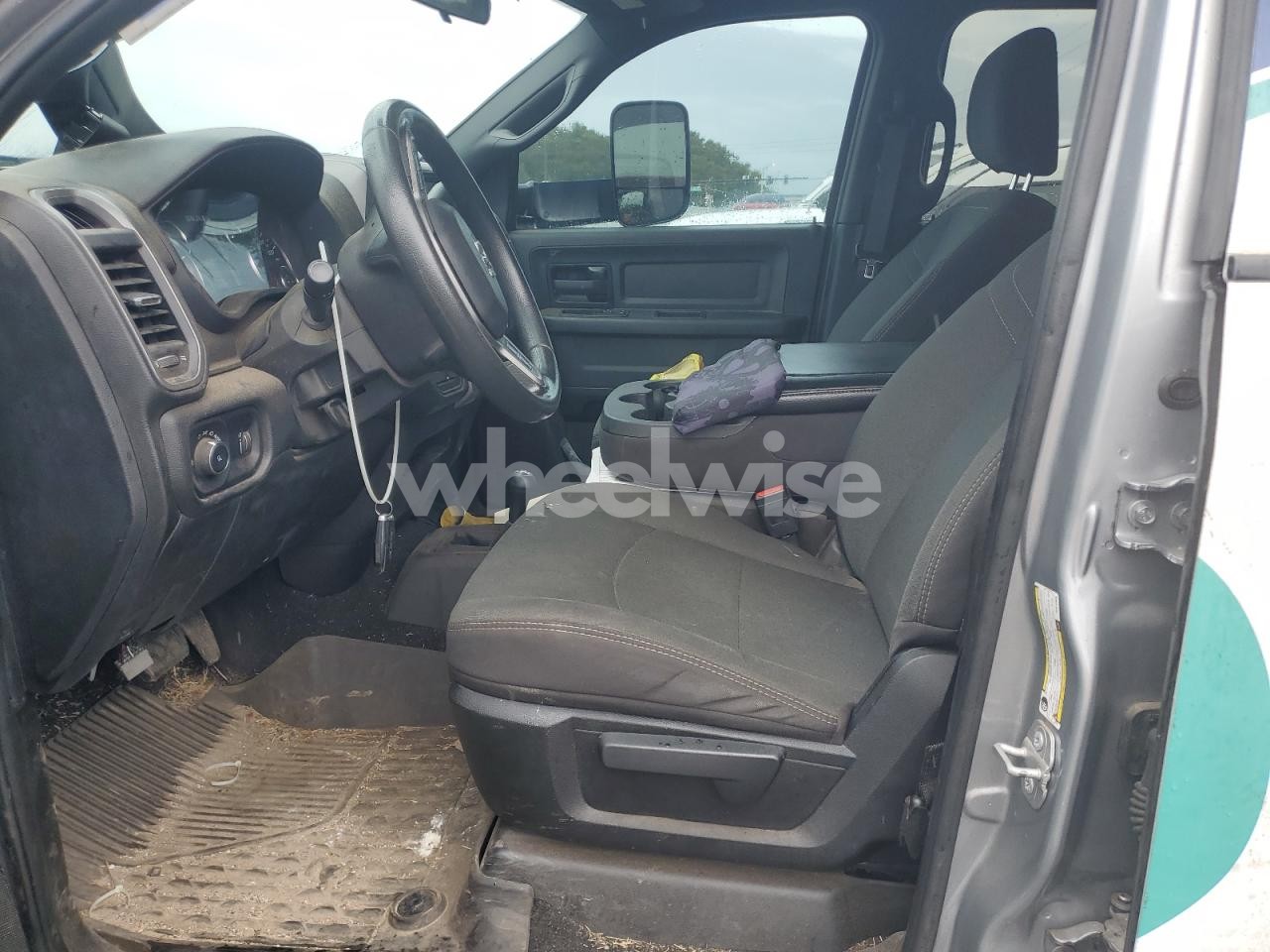 Photo 7 of 2022 RAM 2500 TRADESMAN (VIN 3C6UR5HL6NG410959)