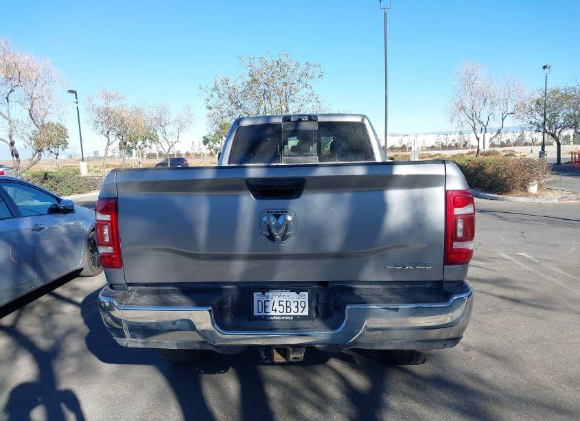 Photo 17 of 2024 Ram 2500 TRADESMAN 4X4 8' BOX (VIN 3C6UR5HL6RG189322)