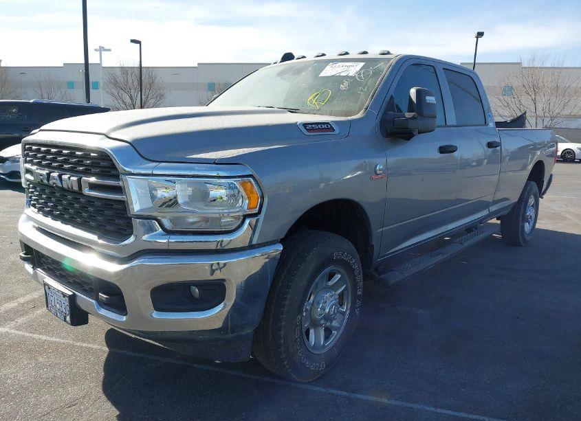 Photo 2 of 2024 Ram 2500 TRADESMAN 4X4 8' BOX (VIN 3C6UR5HL6RG189322)